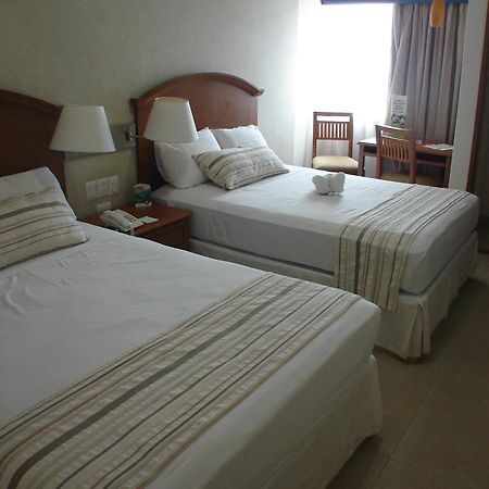 Hotel Ruiz Milan Veracruz Exteriör bild