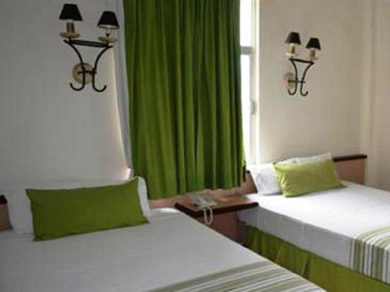 Hotel Ruiz Milan Veracruz Exteriör bild