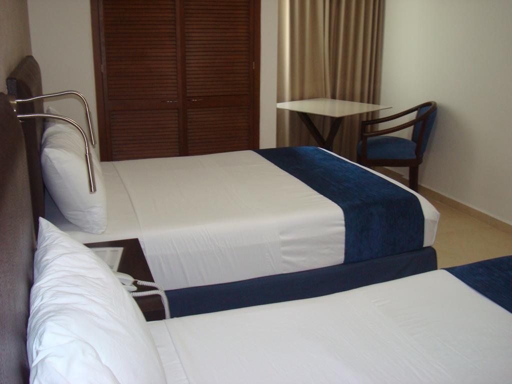 Hotel Ruiz Milan Veracruz Exteriör bild